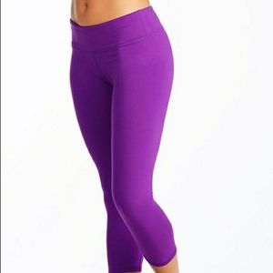 Fabletics capris